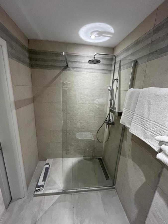 Corfu Glyfada Menigos Resort Home 72 מראה חיצוני תמונה