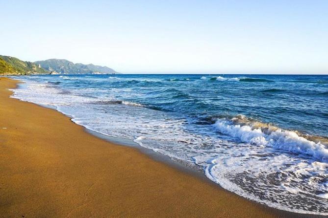 Corfu Glyfada Menigos Resort Home 72 מראה חיצוני תמונה